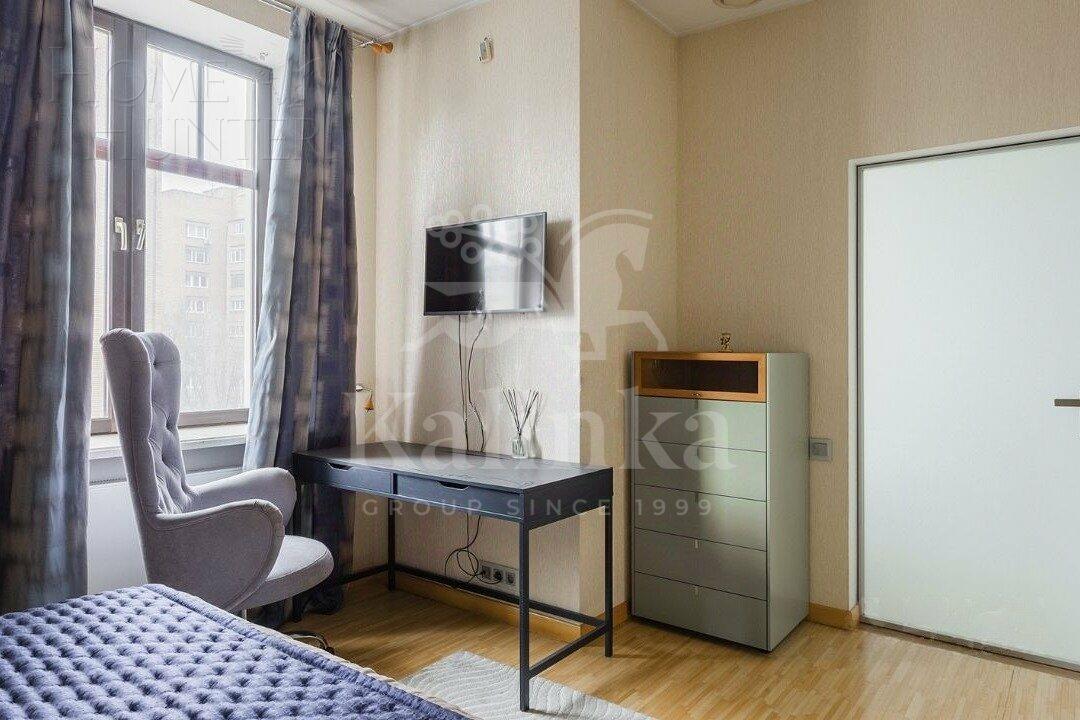 2-УРОВНЕВАЯ КВАРТИРА С ОТДЕЛКОЙ 246 М² НА 4 ЭТАЖЕ