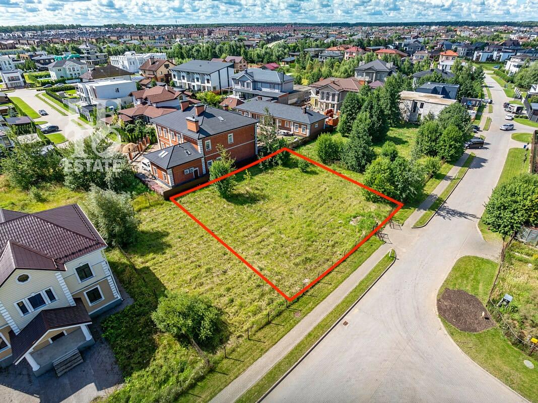 Участок 10.4 сот. в охраняемом поселке