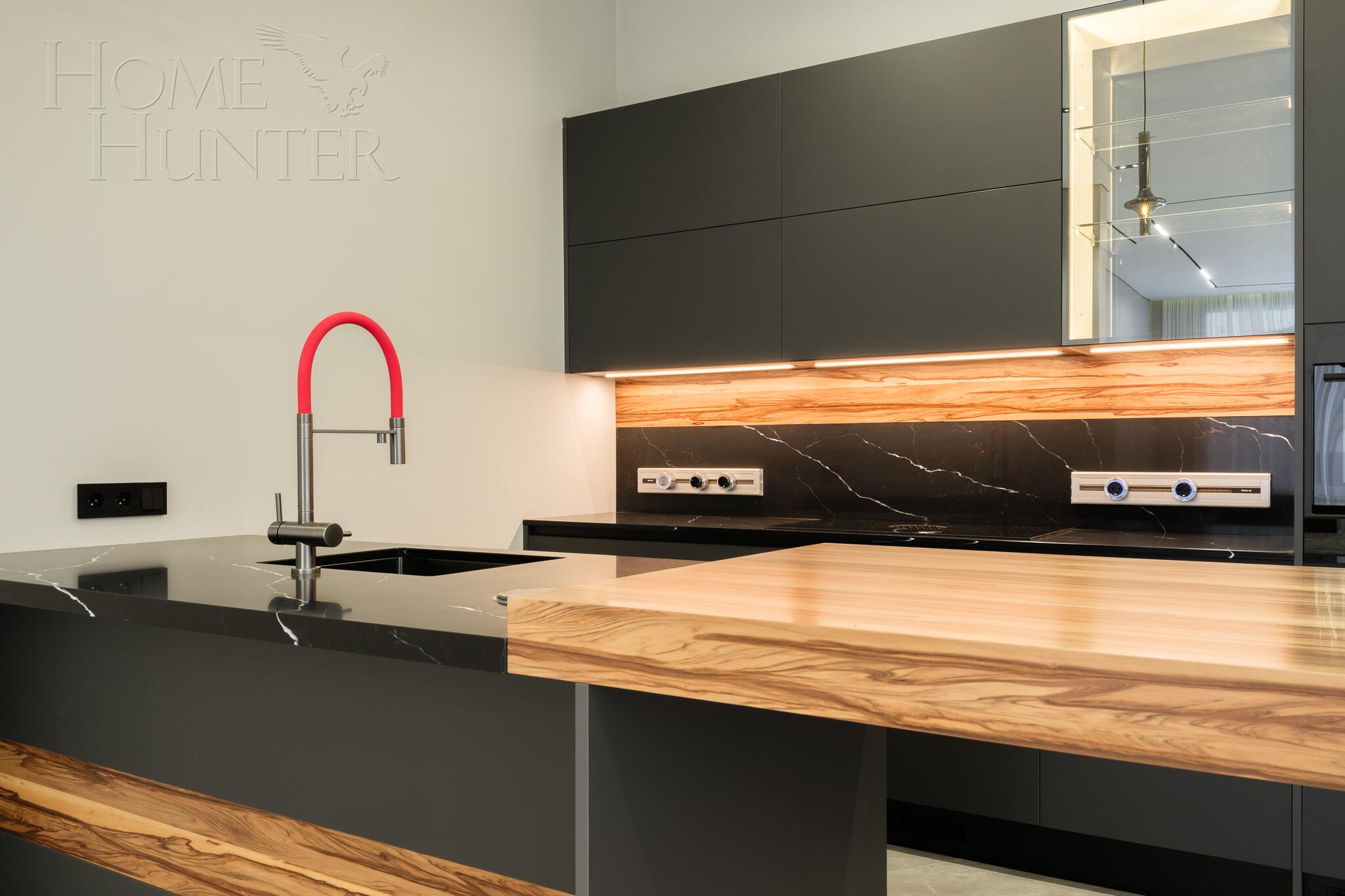 2-этажный коттедж 416 м² с отделкой