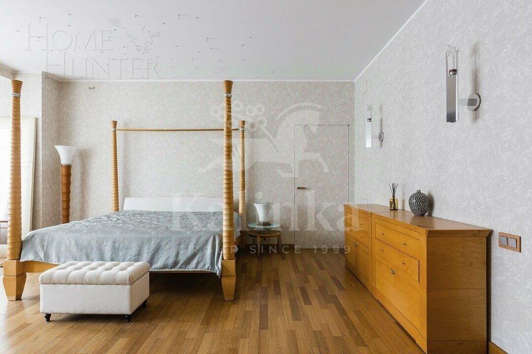 2-УРОВНЕВАЯ КВАРТИРА С ОТДЕЛКОЙ 246 М² НА 4 ЭТАЖЕ