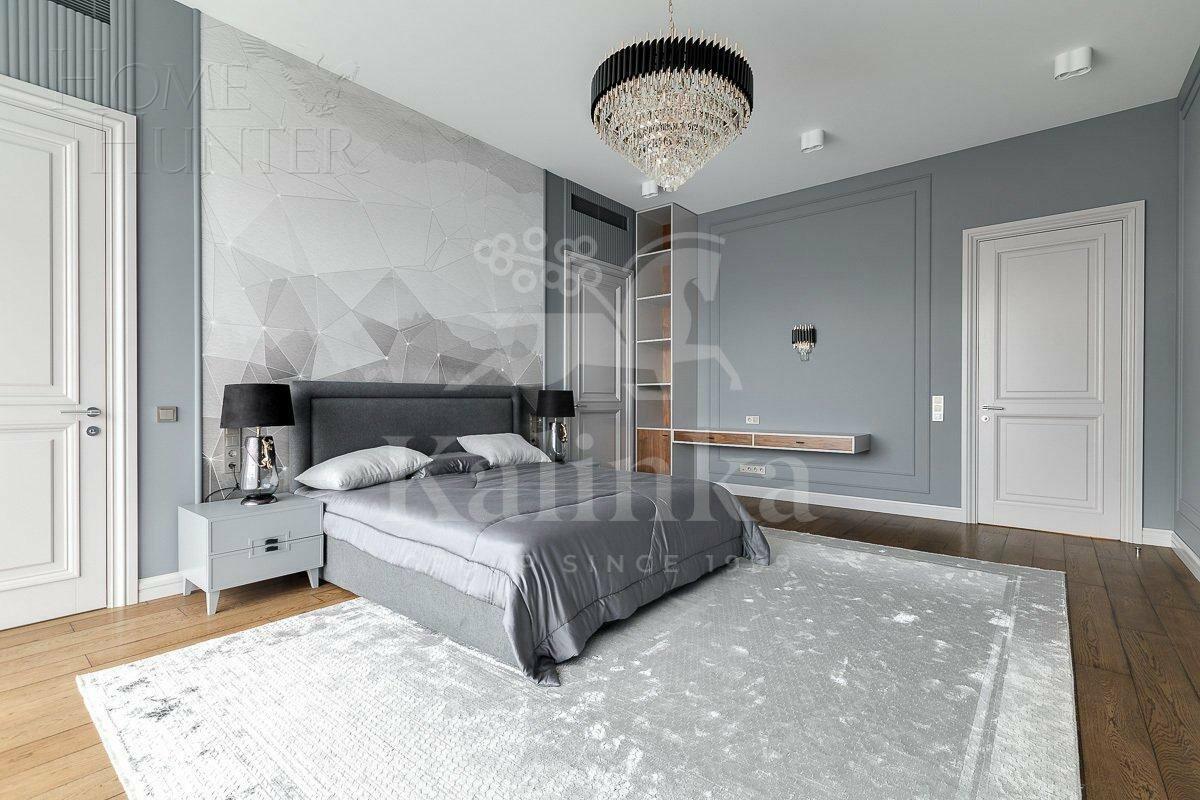 2-этажный коттедж 1 371 м² с отделкой