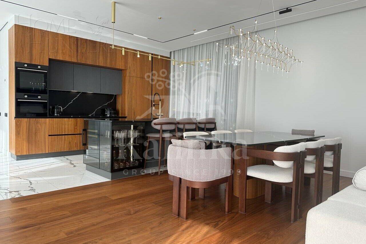 2-этажный коттедж 542 м² с отделкой