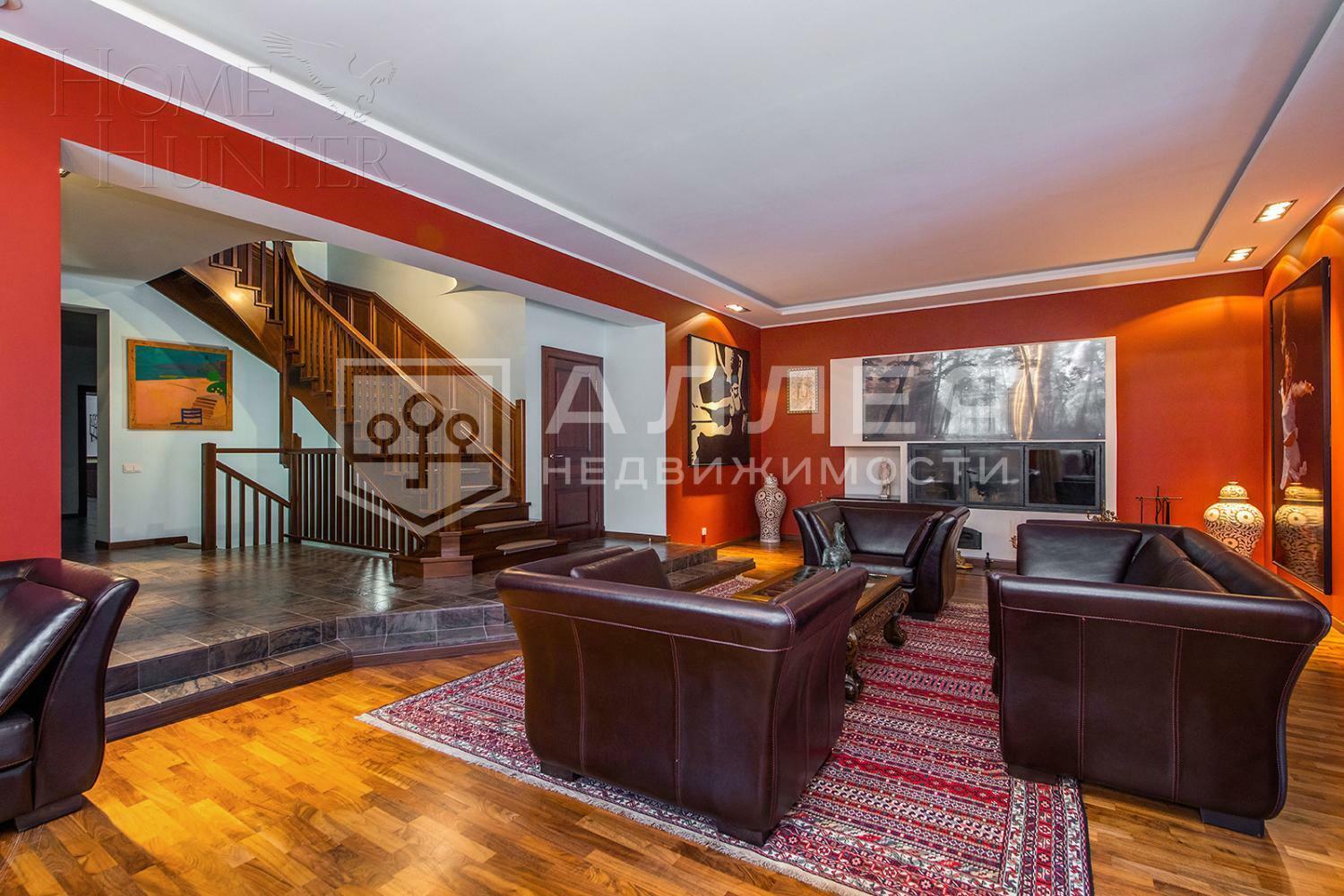 3-этажный коттедж 1 000 м² с отделкой