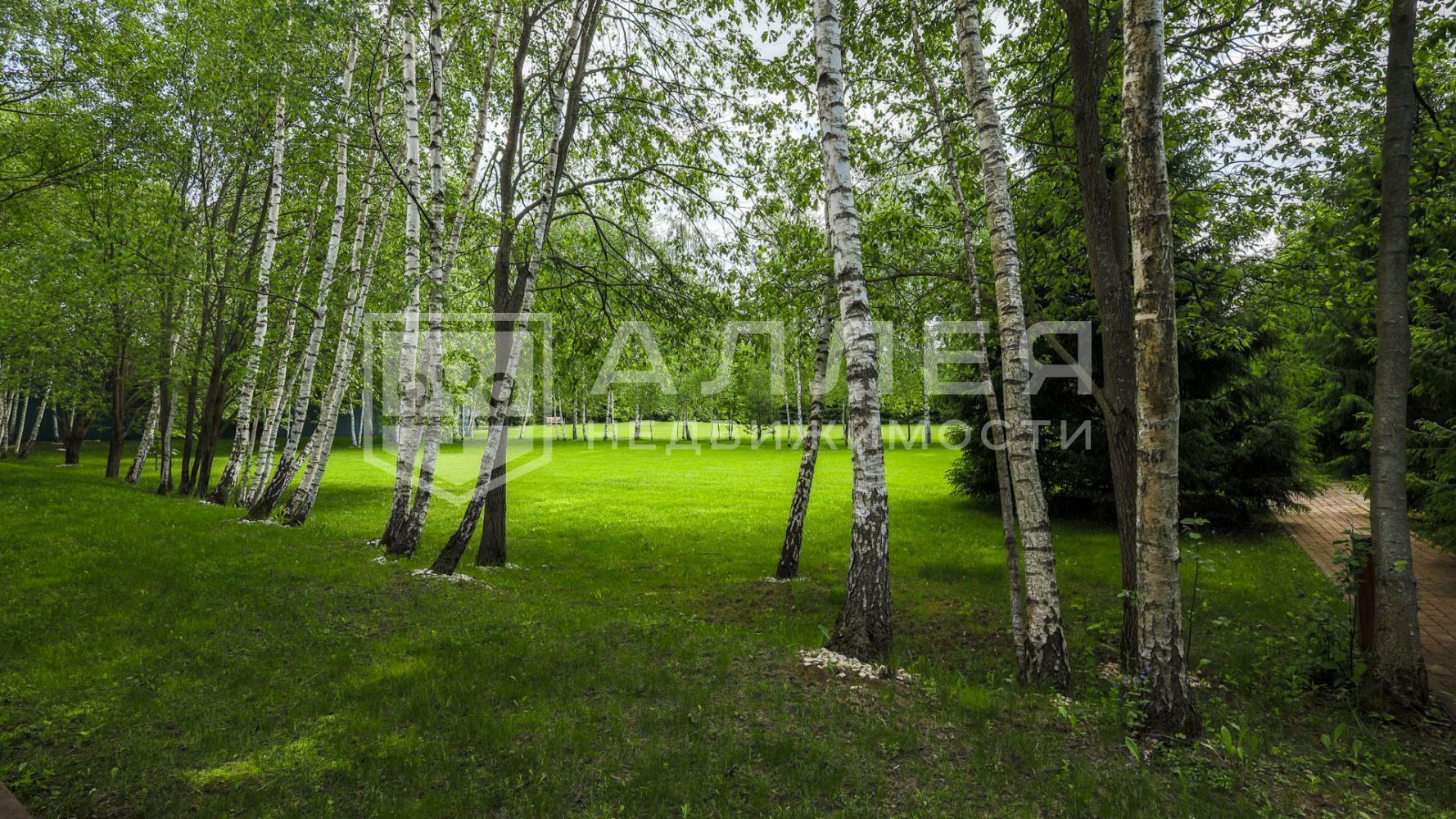 3-этажный коттедж 1 000 м² с отделкой