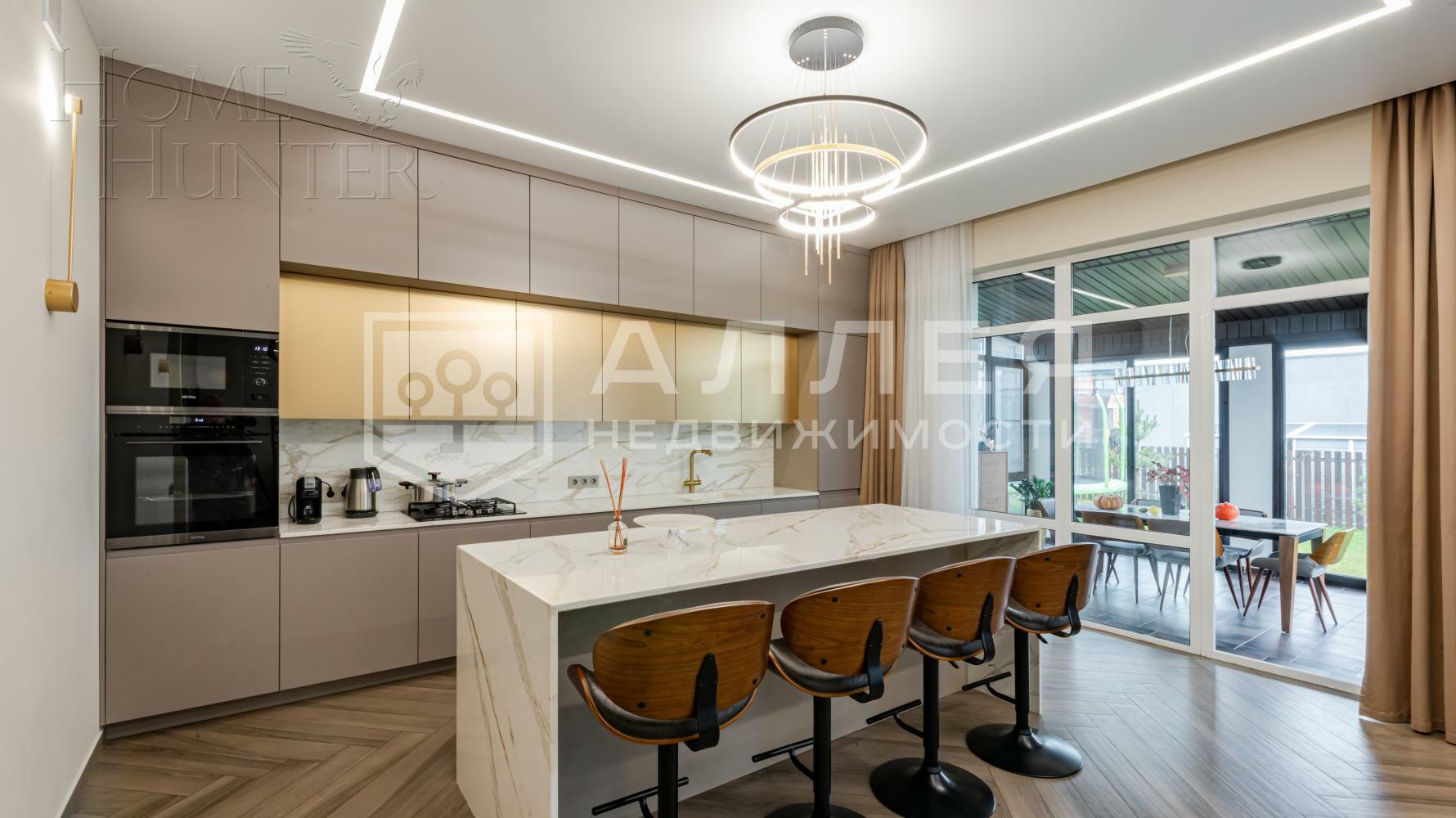 2-этажный коттедж 241 м² с отделкой