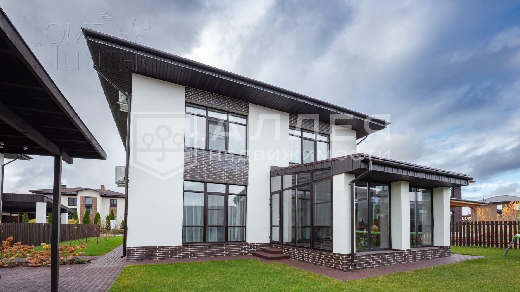 2-этажный коттедж 241 м² с отделкой