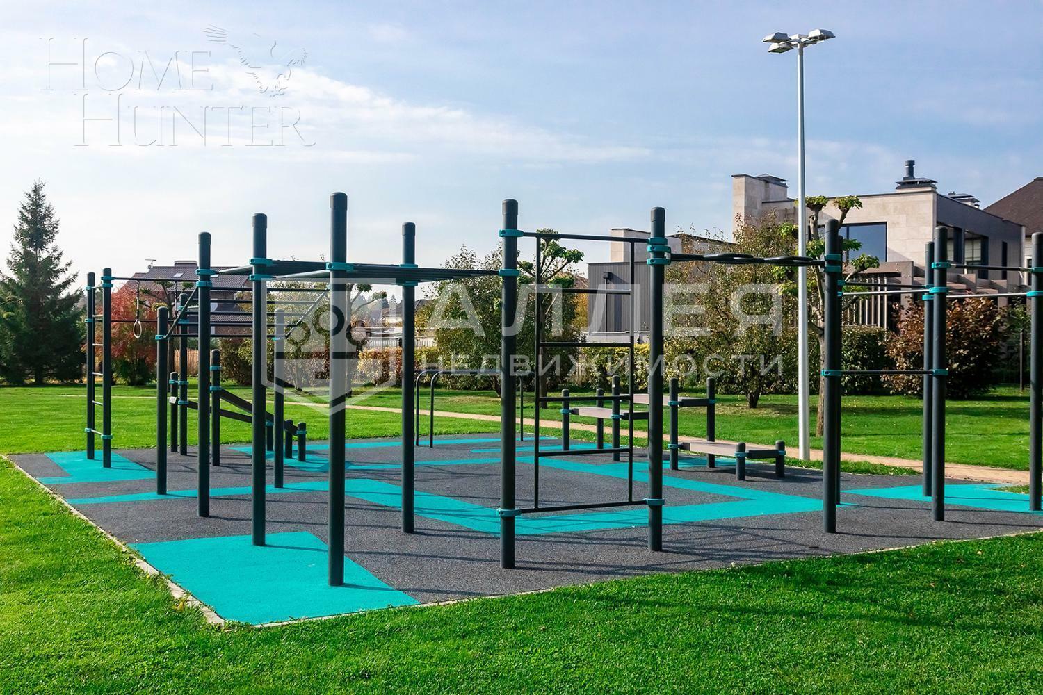 3-этажный коттедж 1 223 м² без отделки