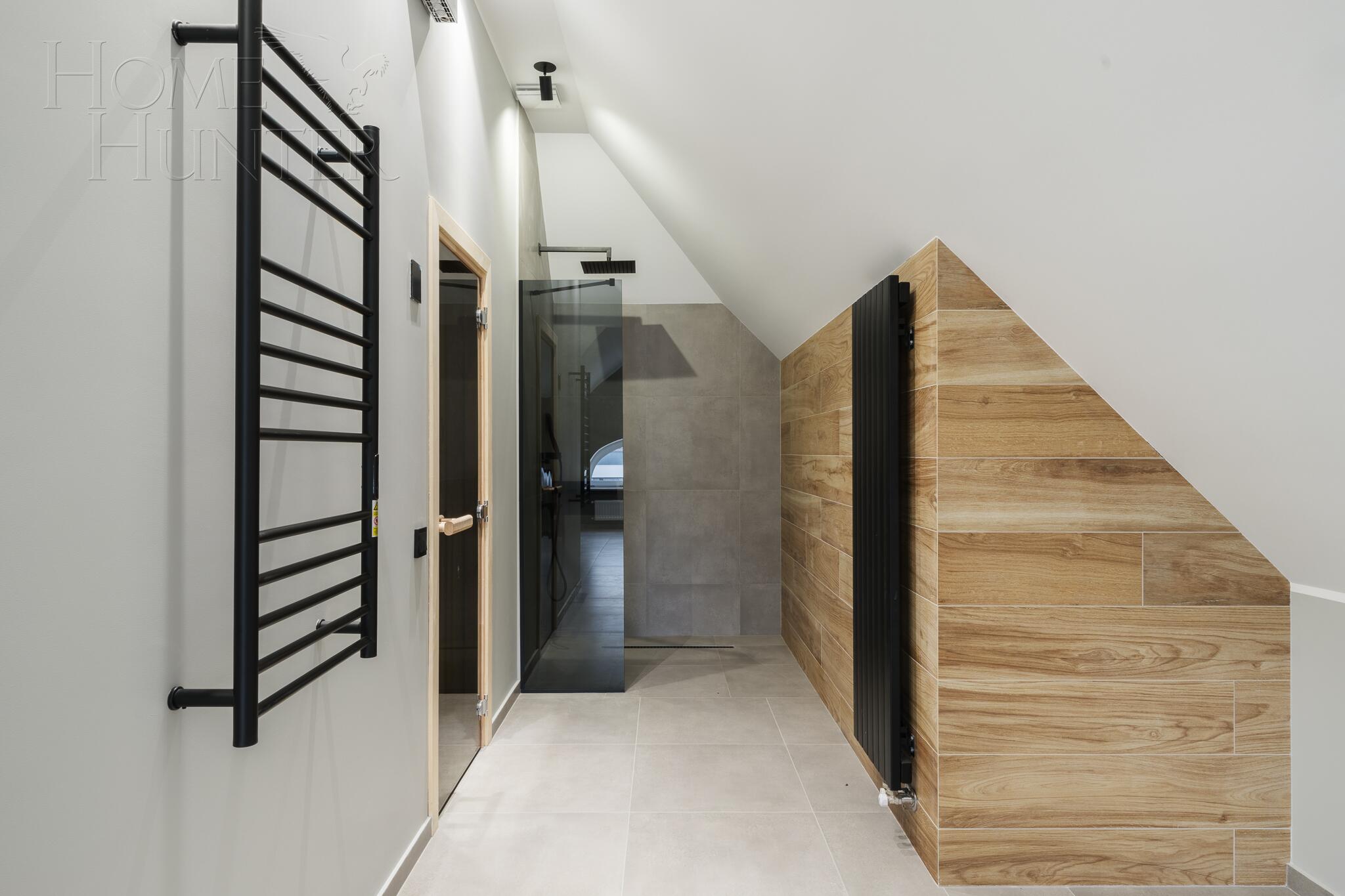 2-этажный коттедж 439 м² с отделкой