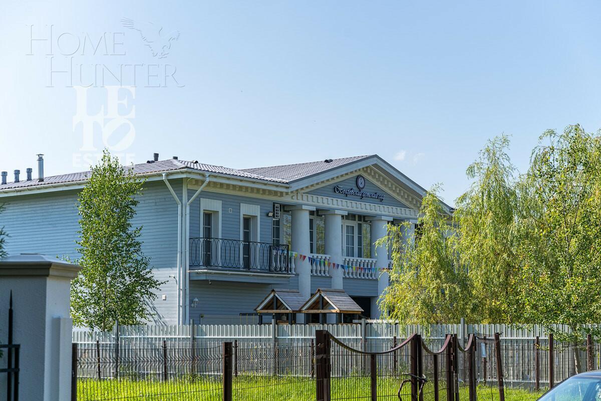 Участок 10.4 сот. в охраняемом поселке