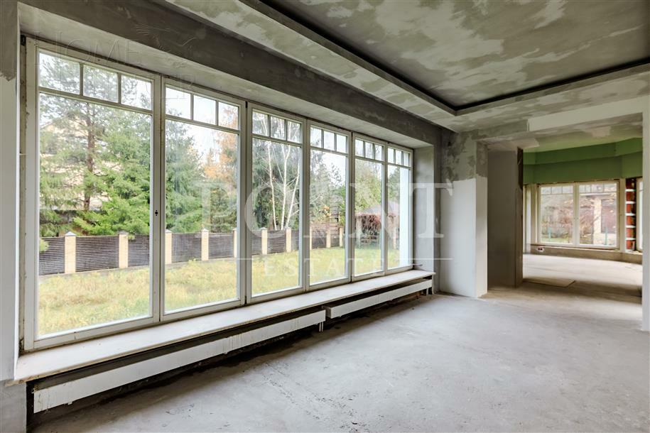 3-этажный коттедж 501.7 м² без отделки