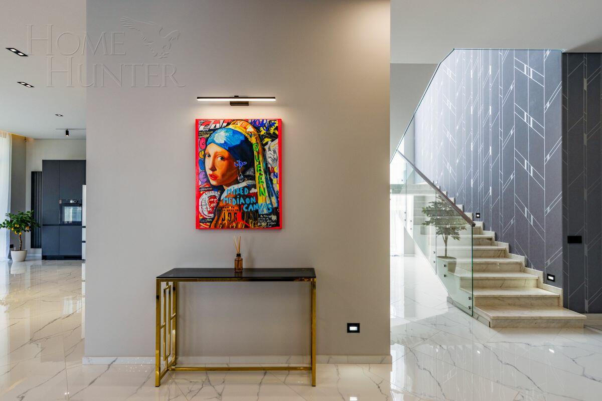 2-этажный коттедж 450 м² с отделкой