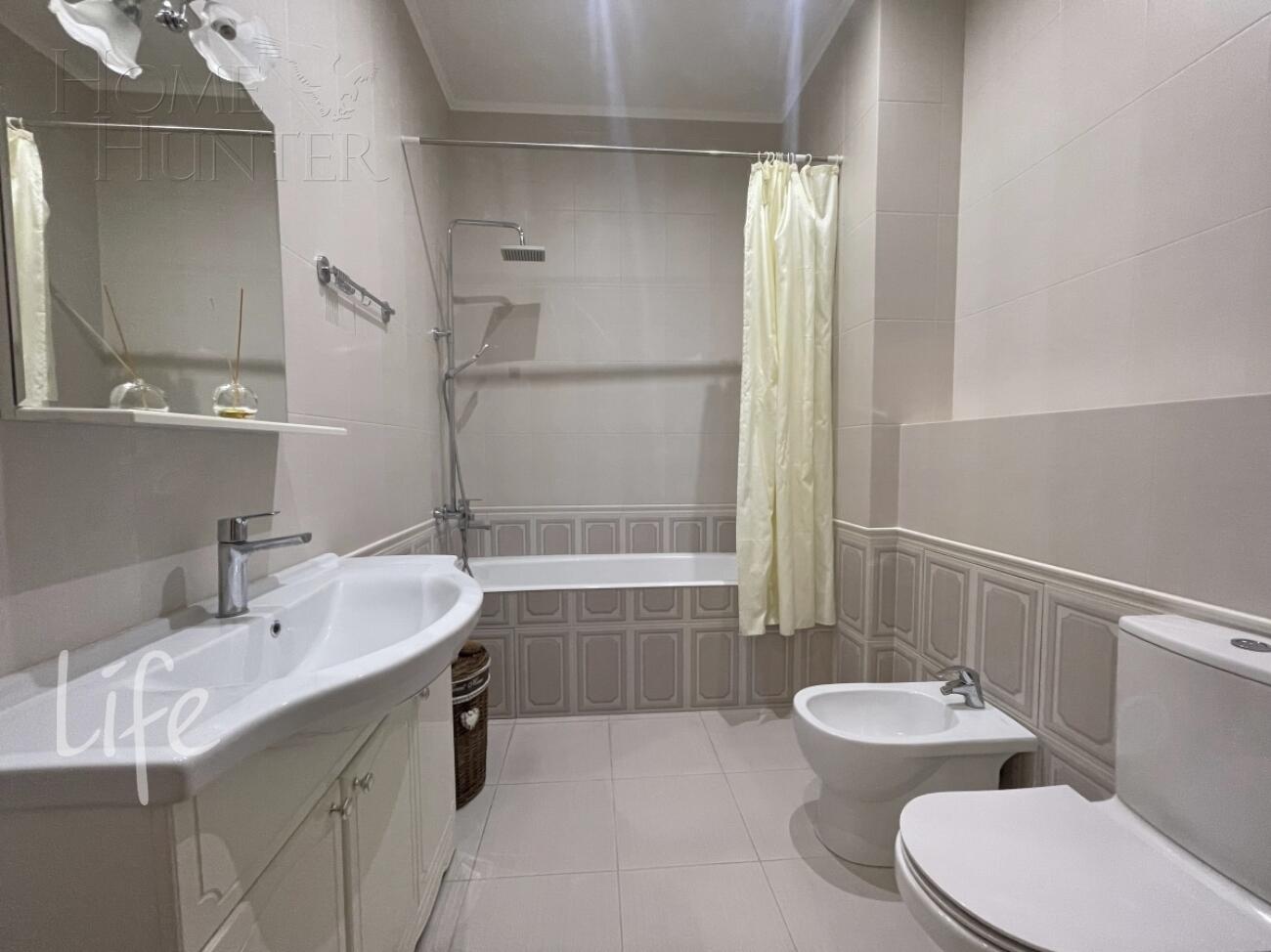 2-этажный таунхаус 350 м² с отделкой