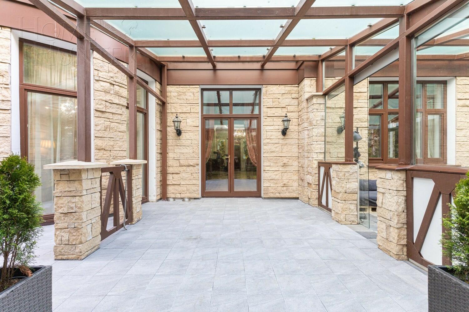 2-этажный коттедж 495 м² с отделкой