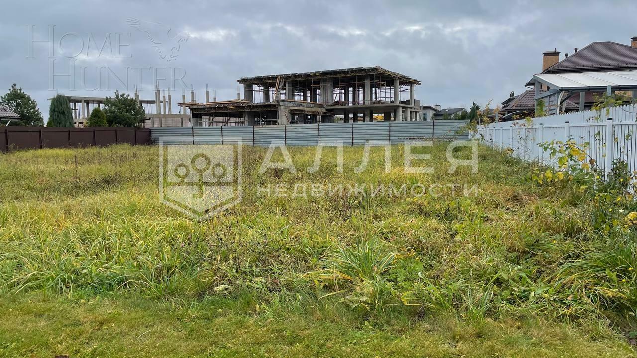 Участок 10 сот. в охраняемом поселке