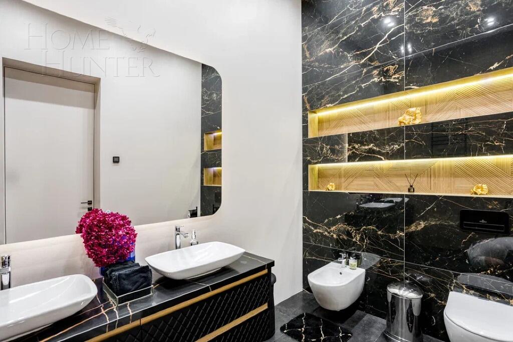 2-этажный коттедж 1 111 м² с отделкой