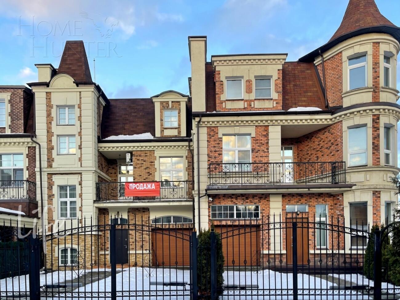 2-этажный таунхаус 350 м² с отделкой