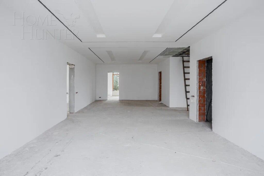 2-этажный коттедж 381 м² без отделки