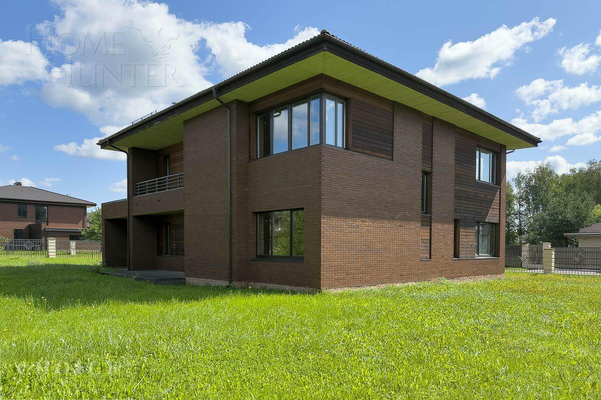 2-этажный коттедж 352.54 м² без отделки