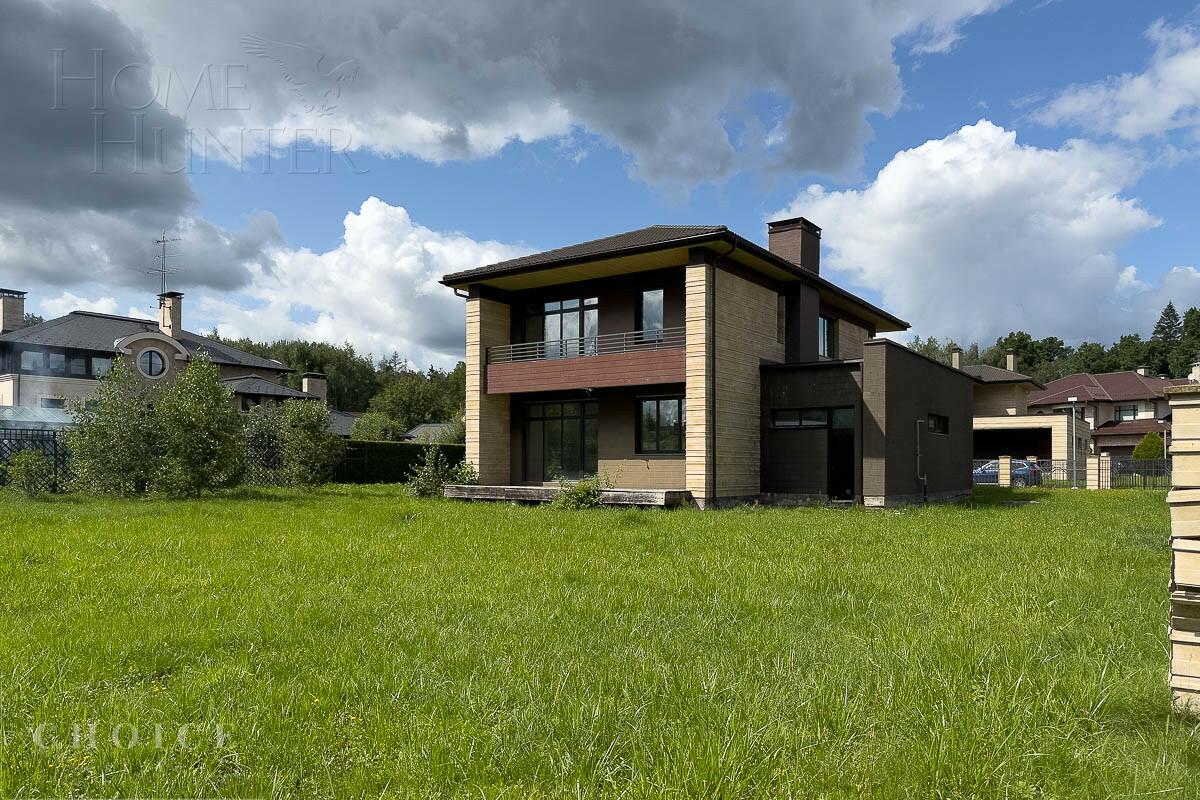 2-этажный коттедж 323 м² без отделки