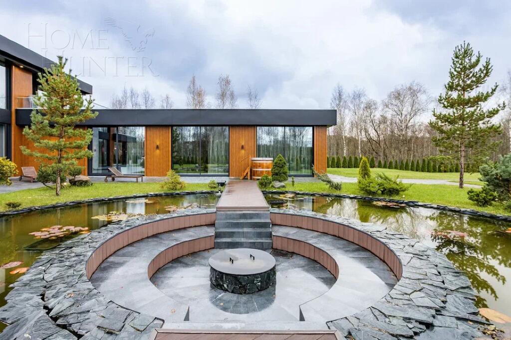 2-этажный коттедж 1 111 м² с отделкой