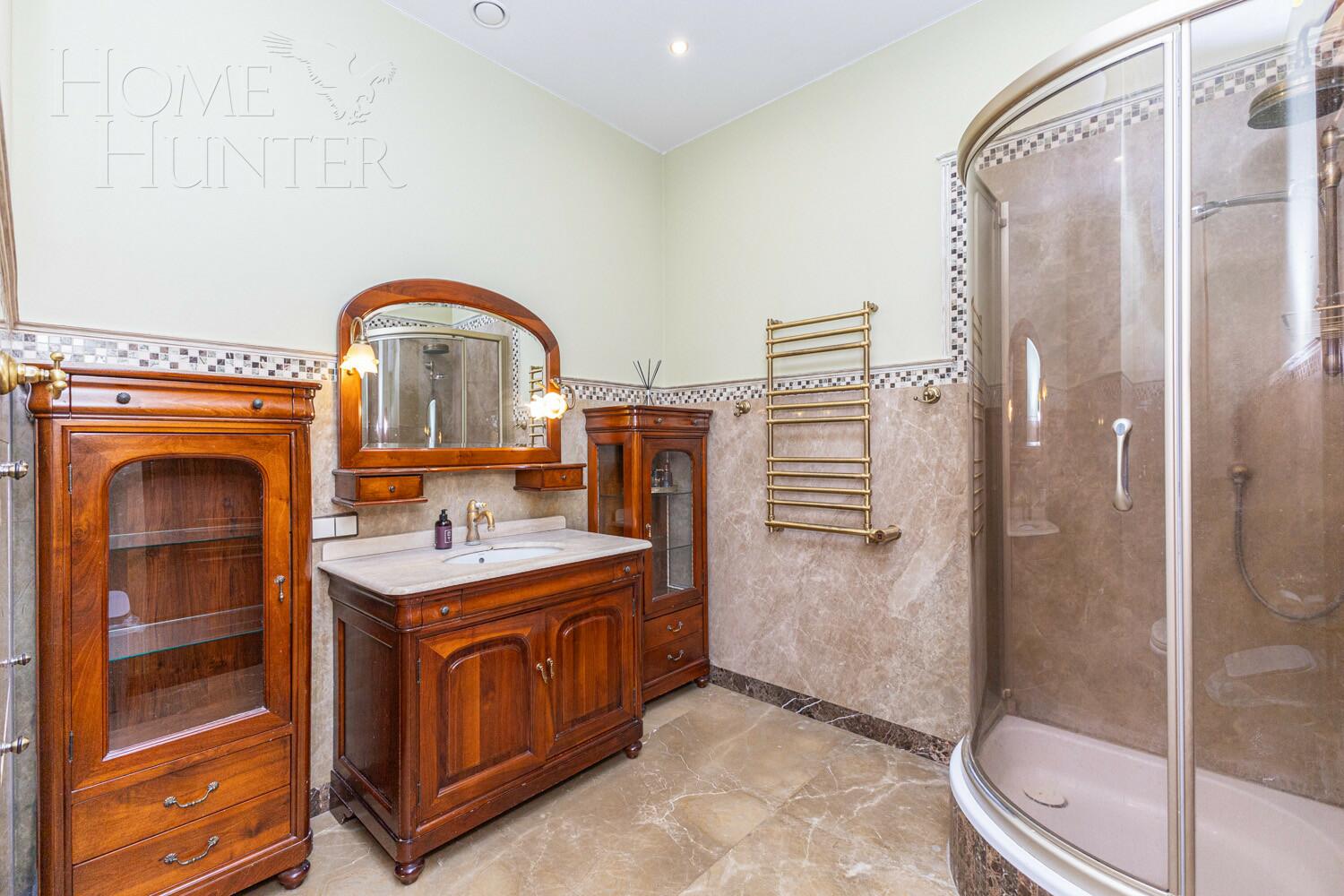 2-этажный коттедж 495 м² с отделкой