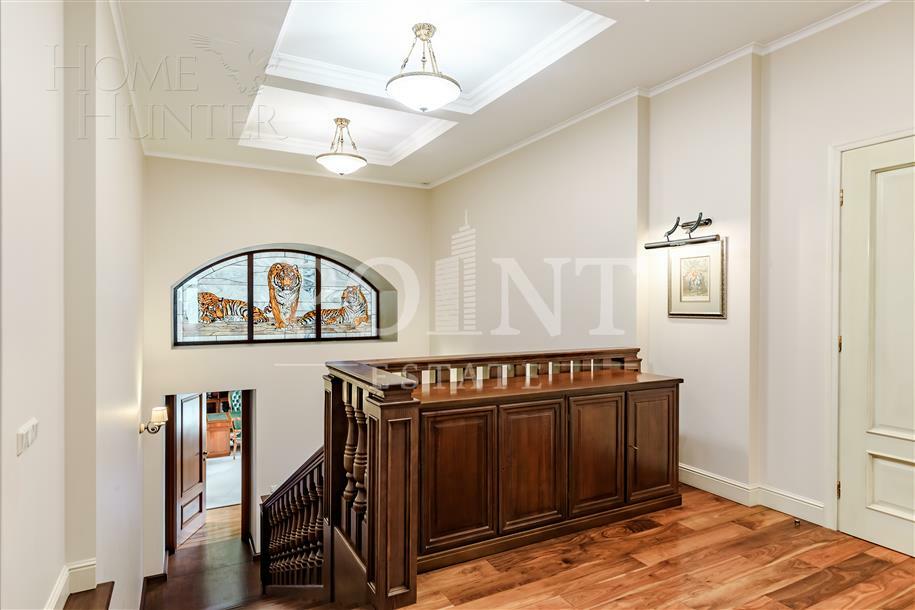 2-этажный коттедж 959 м² с отделкой