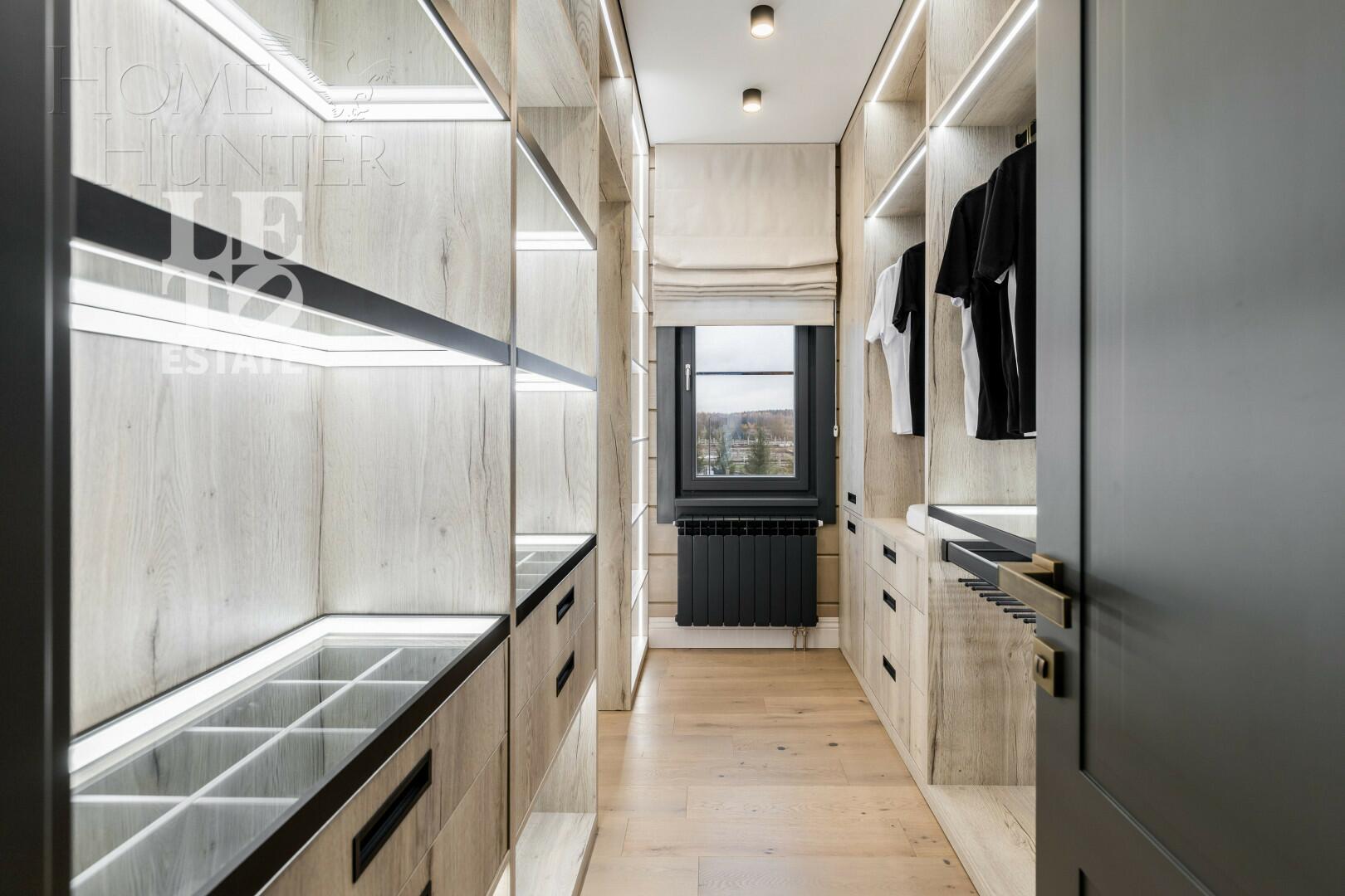 2-этажный коттедж 354 м² с отделкой