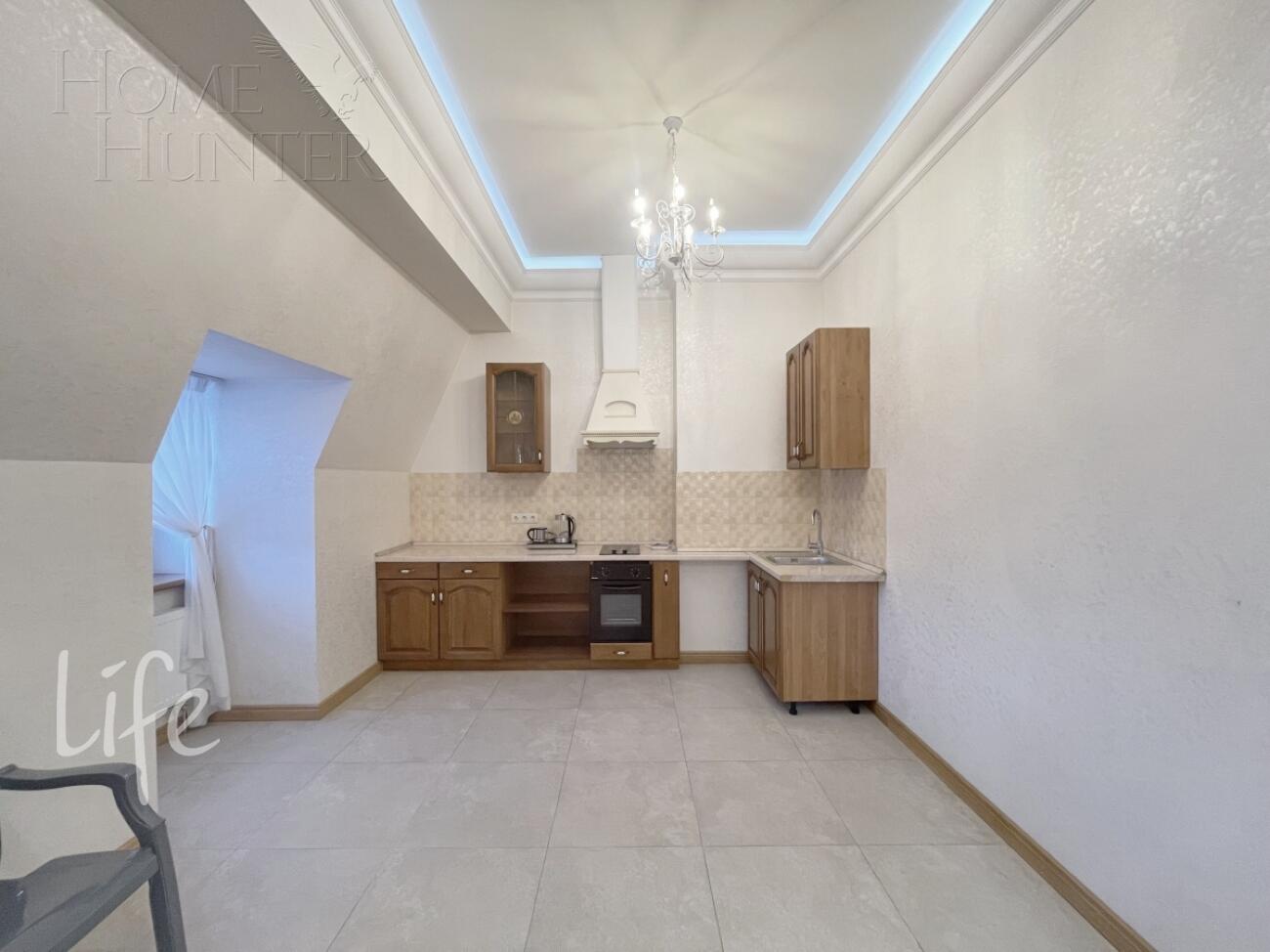 2-этажный таунхаус 350 м² с отделкой