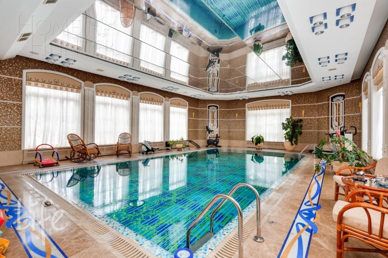 КОТТЕДЖ 2 000 м² с отделкой