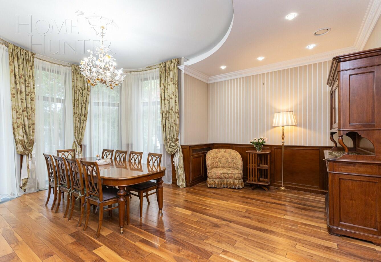 2-этажный коттедж 495 м² с отделкой