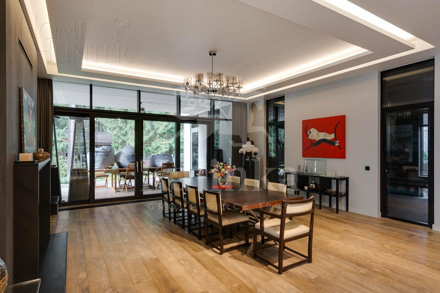 2-этажный коттедж 655 м² с отделкой