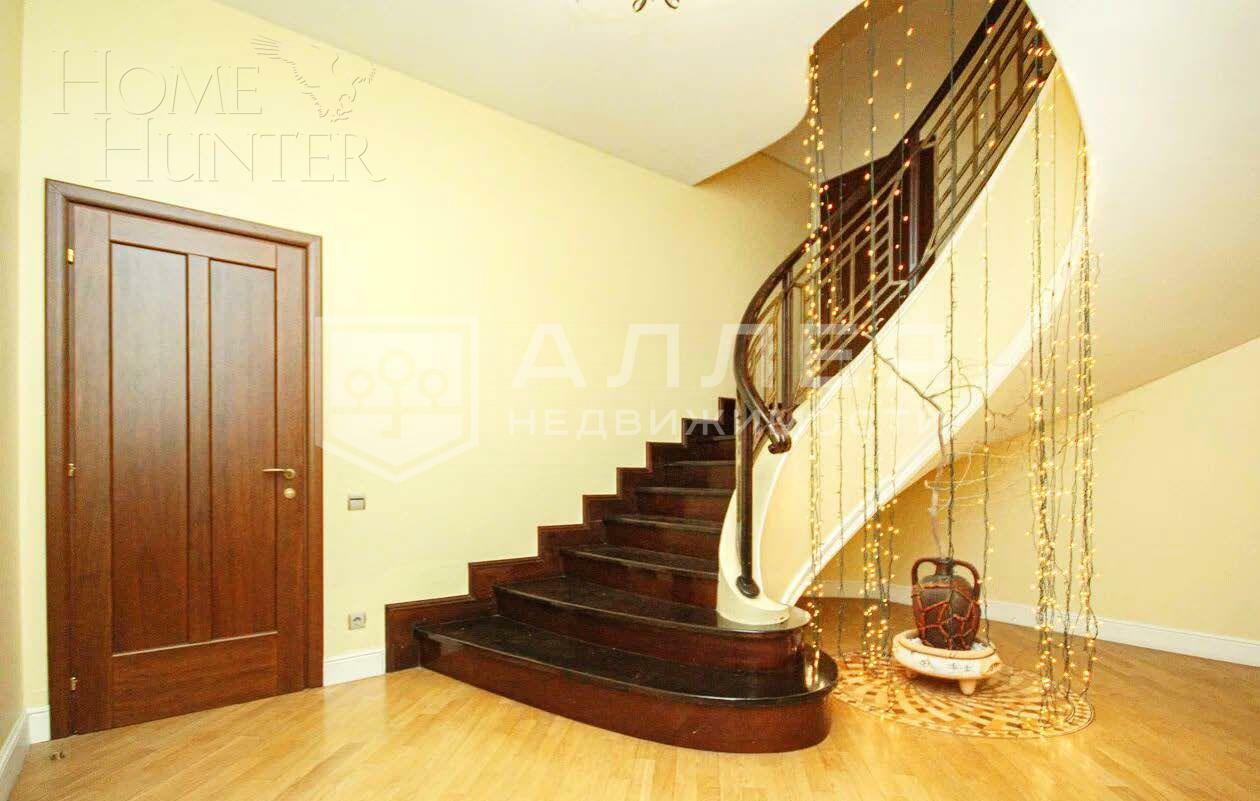 2-этажный коттедж 462 м² с отделкой