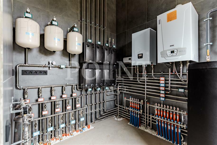 3-этажный коттедж 878 м² без отделки