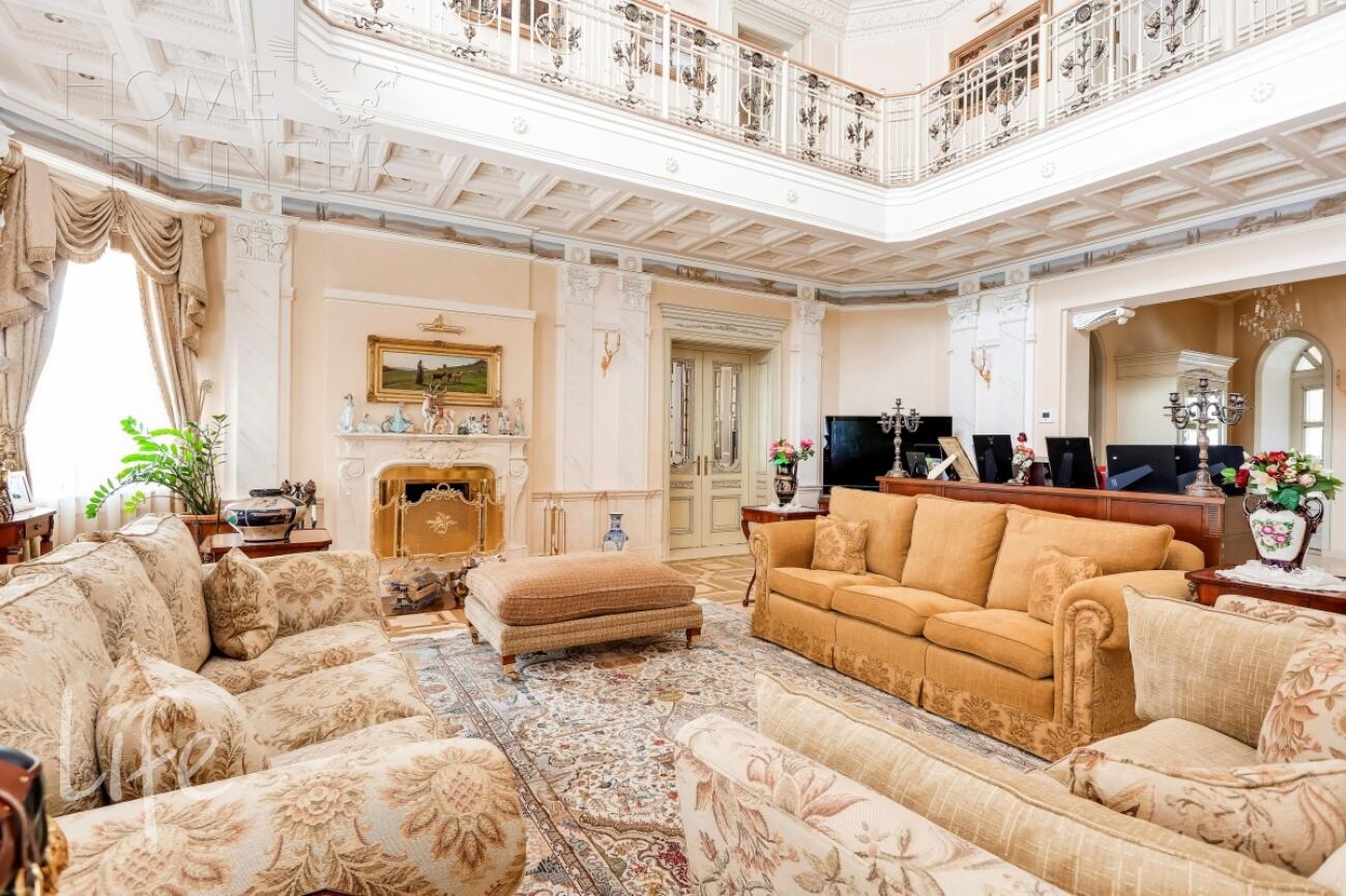 КОТТЕДЖ 2 000 м² с отделкой