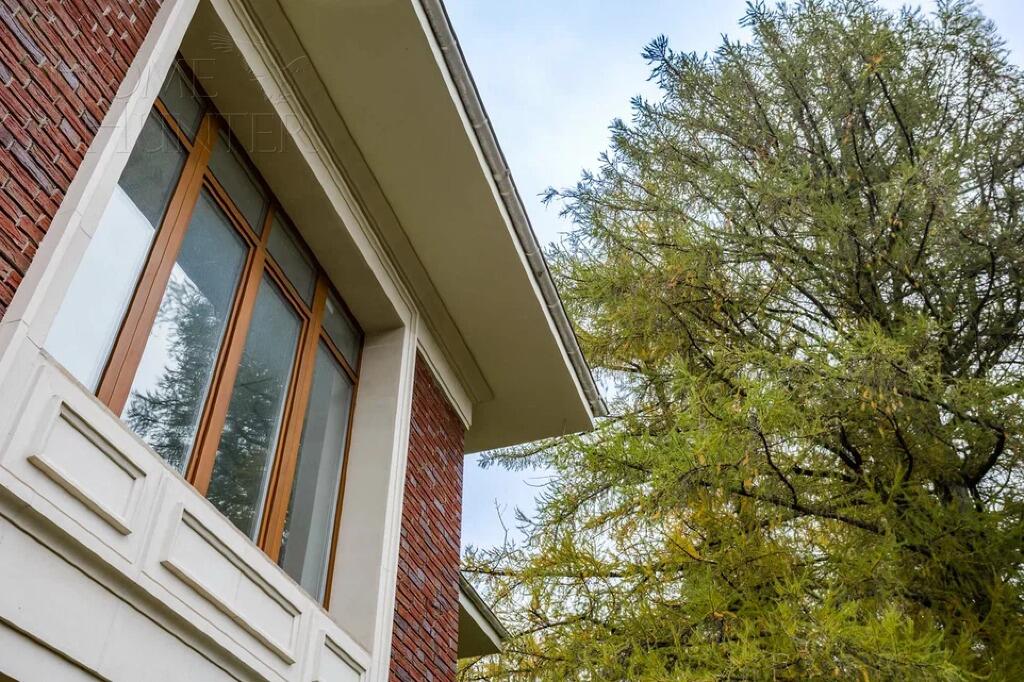 2-этажный коттедж 381 м² без отделки