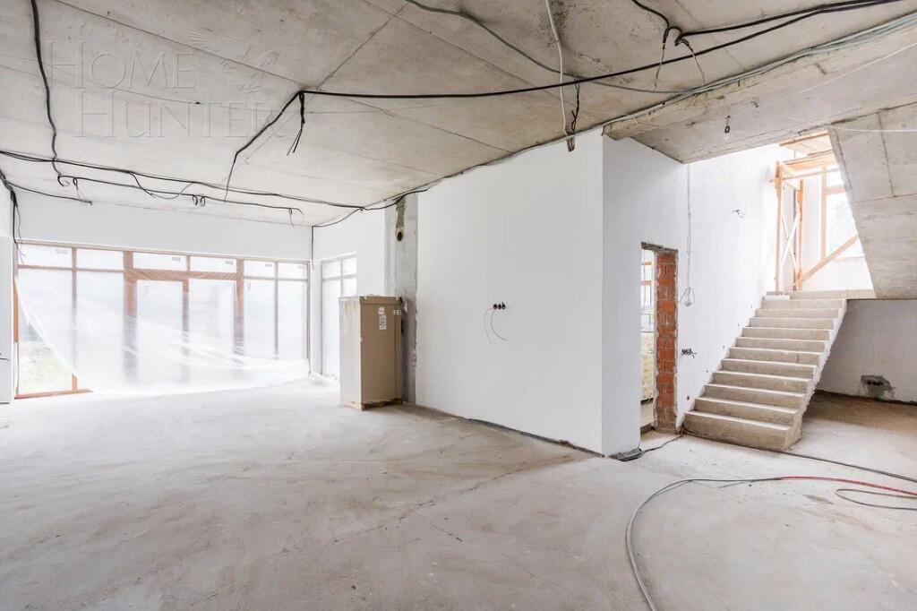 2-этажный коттедж 381 м² без отделки