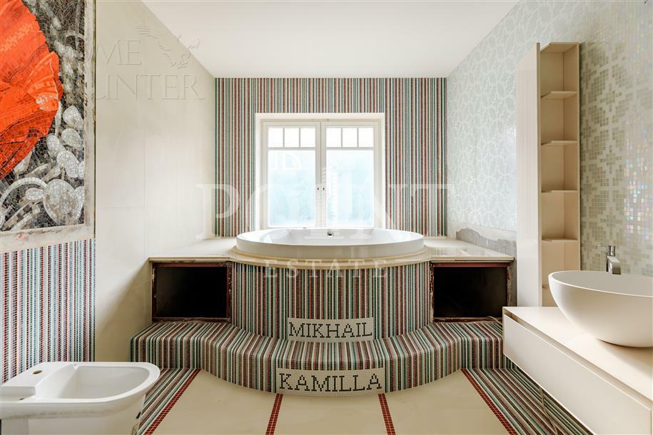 3-этажный коттедж 501.7 м² без отделки