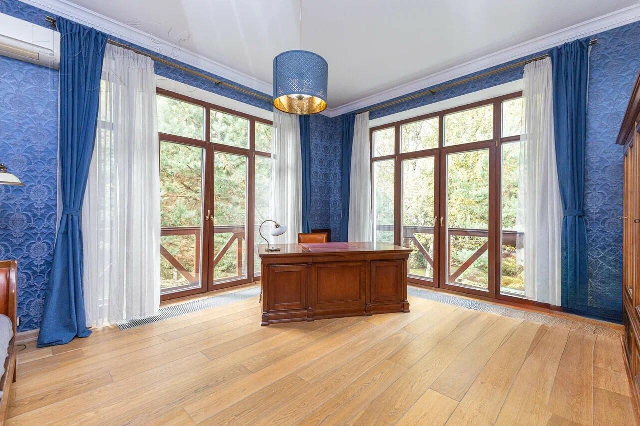 2-этажный коттедж 495 м² с отделкой