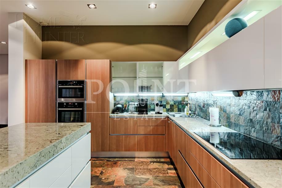 2-этажный коттедж 640 м² с отделкой