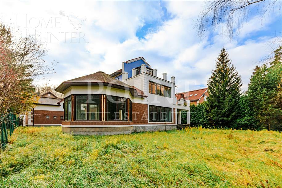 3-этажный коттедж 501.7 м² без отделки