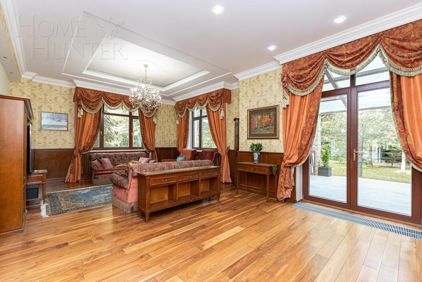 2-этажный коттедж 495 м² с отделкой