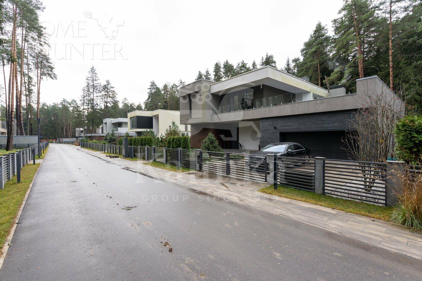 2-этажный коттедж 655 м² с отделкой