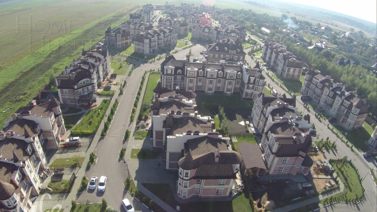 2-этажный таунхаус 350 м² с отделкой