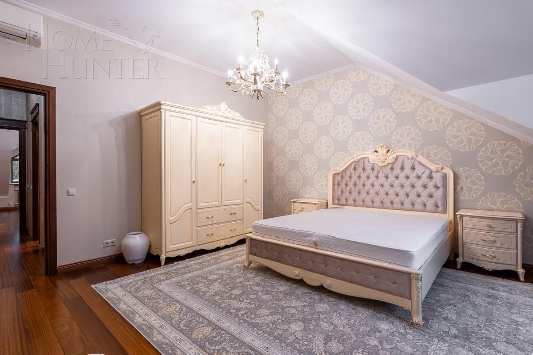 2-этажный коттедж 900 м² с отделкой