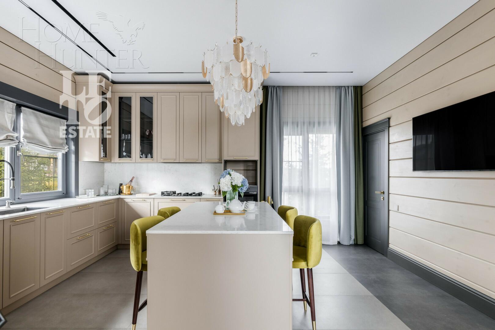 2-этажный коттедж 354 м² с отделкой