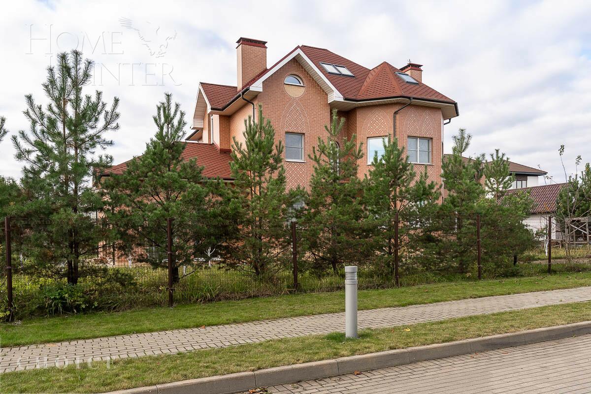 2-этажный коттедж 409 м² с отделкой