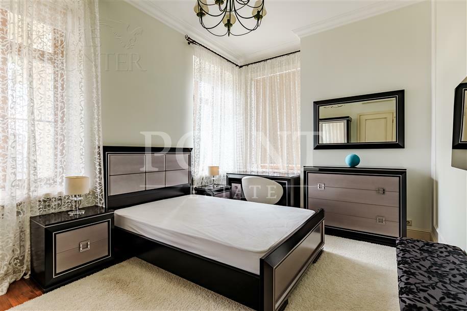 2-этажный коттедж 959 м² с отделкой