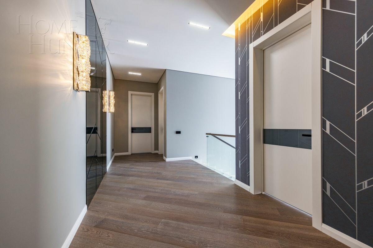 2-этажный коттедж 450 м² с отделкой