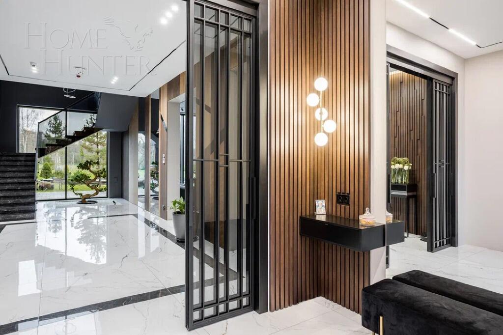 2-этажный коттедж 1 111 м² с отделкой