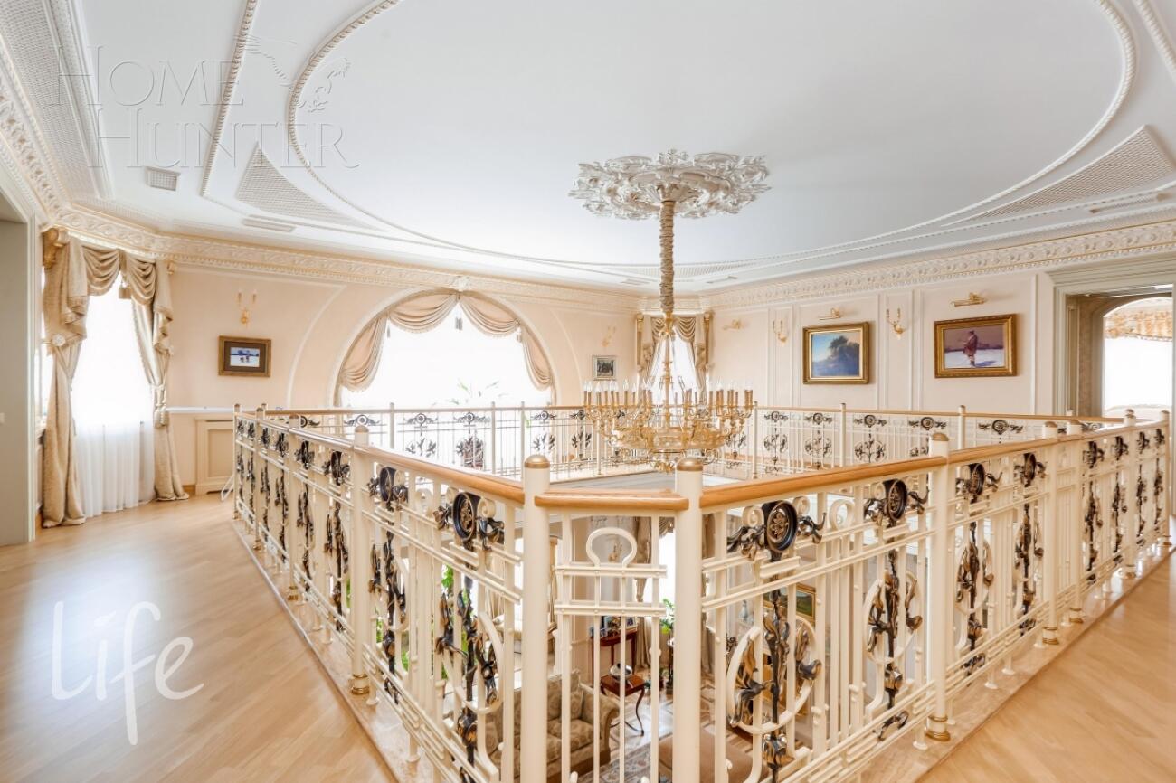 КОТТЕДЖ 2 000 м² с отделкой